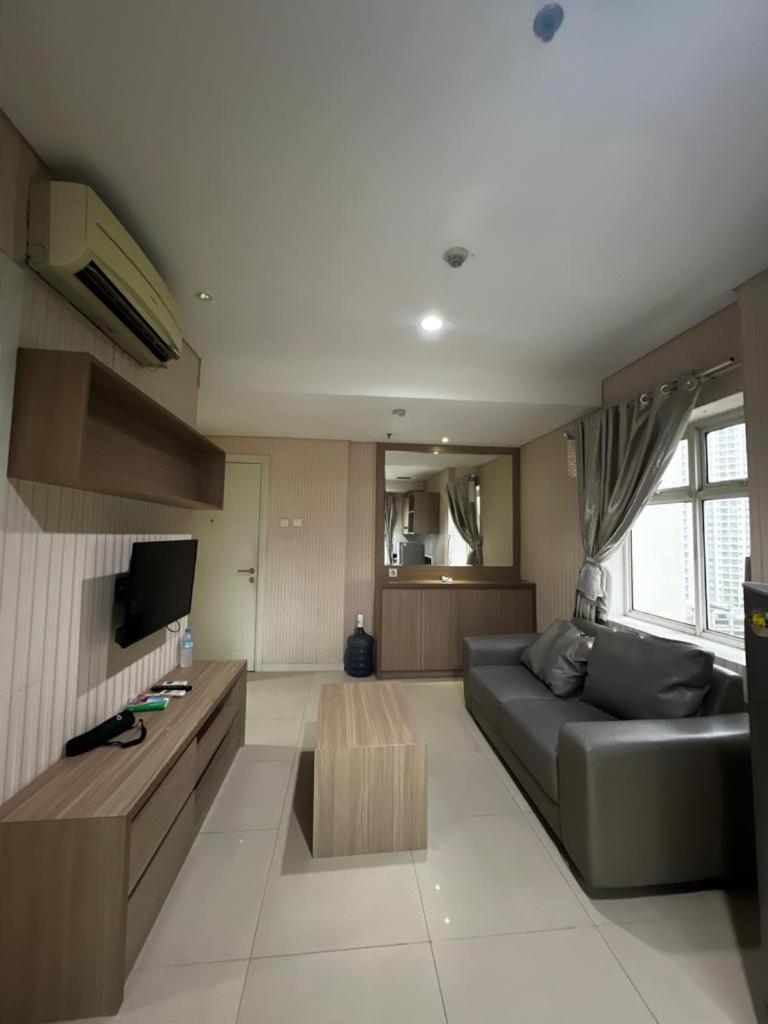Madison Park Apartment Near Mall Central Park Jakarta Buitenkant foto